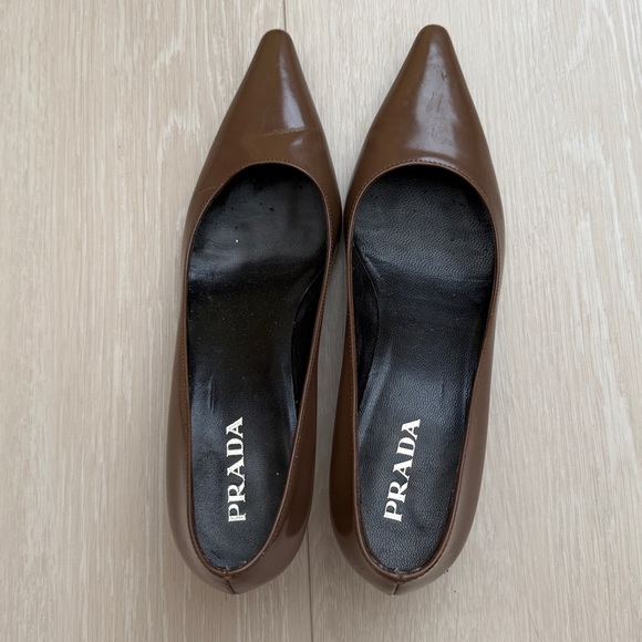 Prada Chocolate Brown Closed Pointed Toe Kitten Heels - Picture 6 of 13